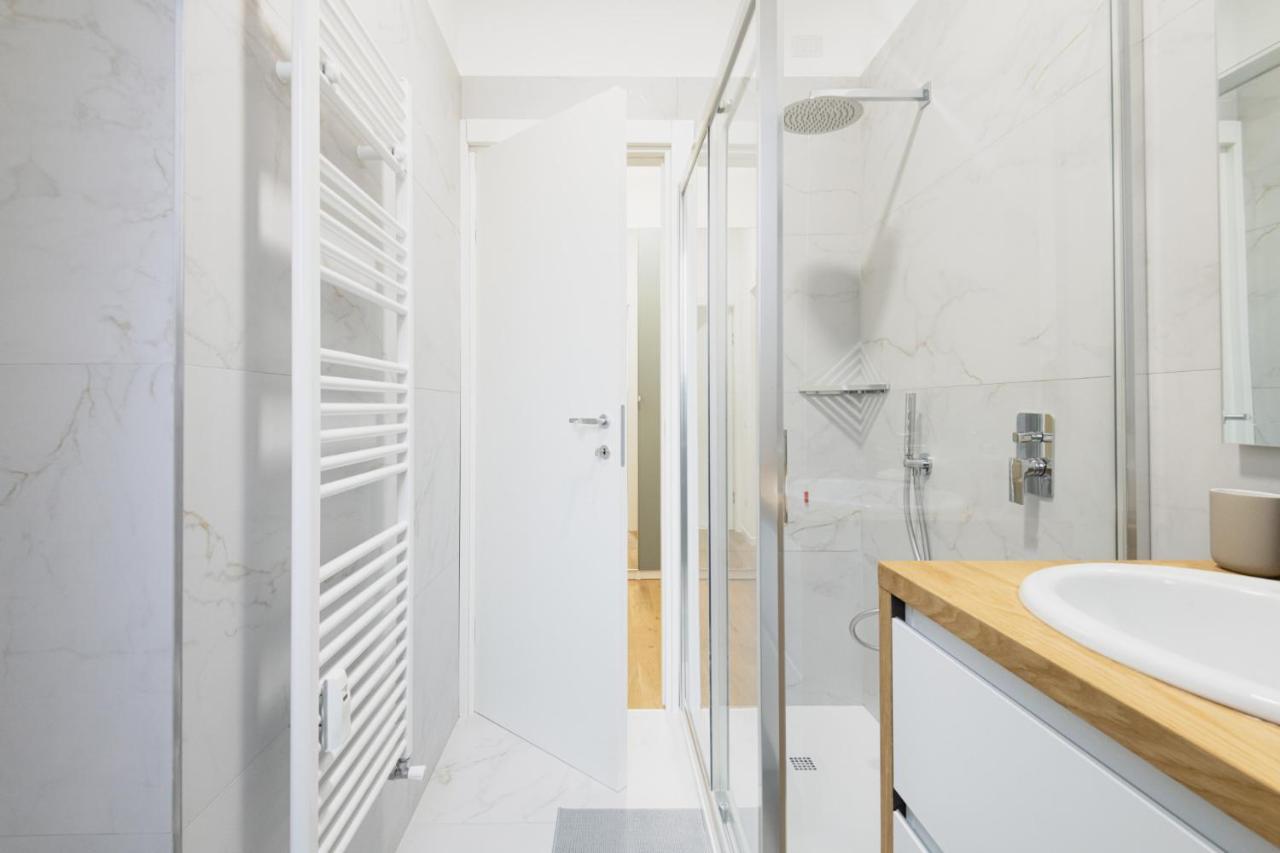 Easylife - Oasi Chic Pochi Passi Dai Navigli Apartment Milan Bagian luar foto